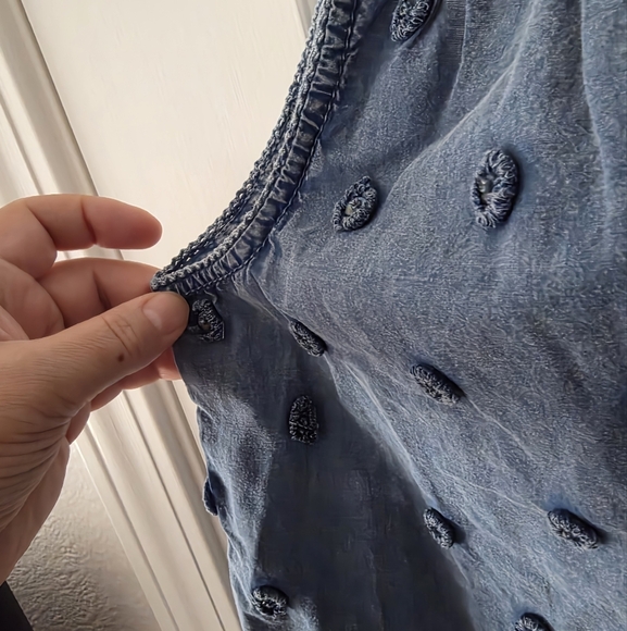 Pilcro By Antropologie  Top with Embroidered Details Size M. - Picture 6 of 16